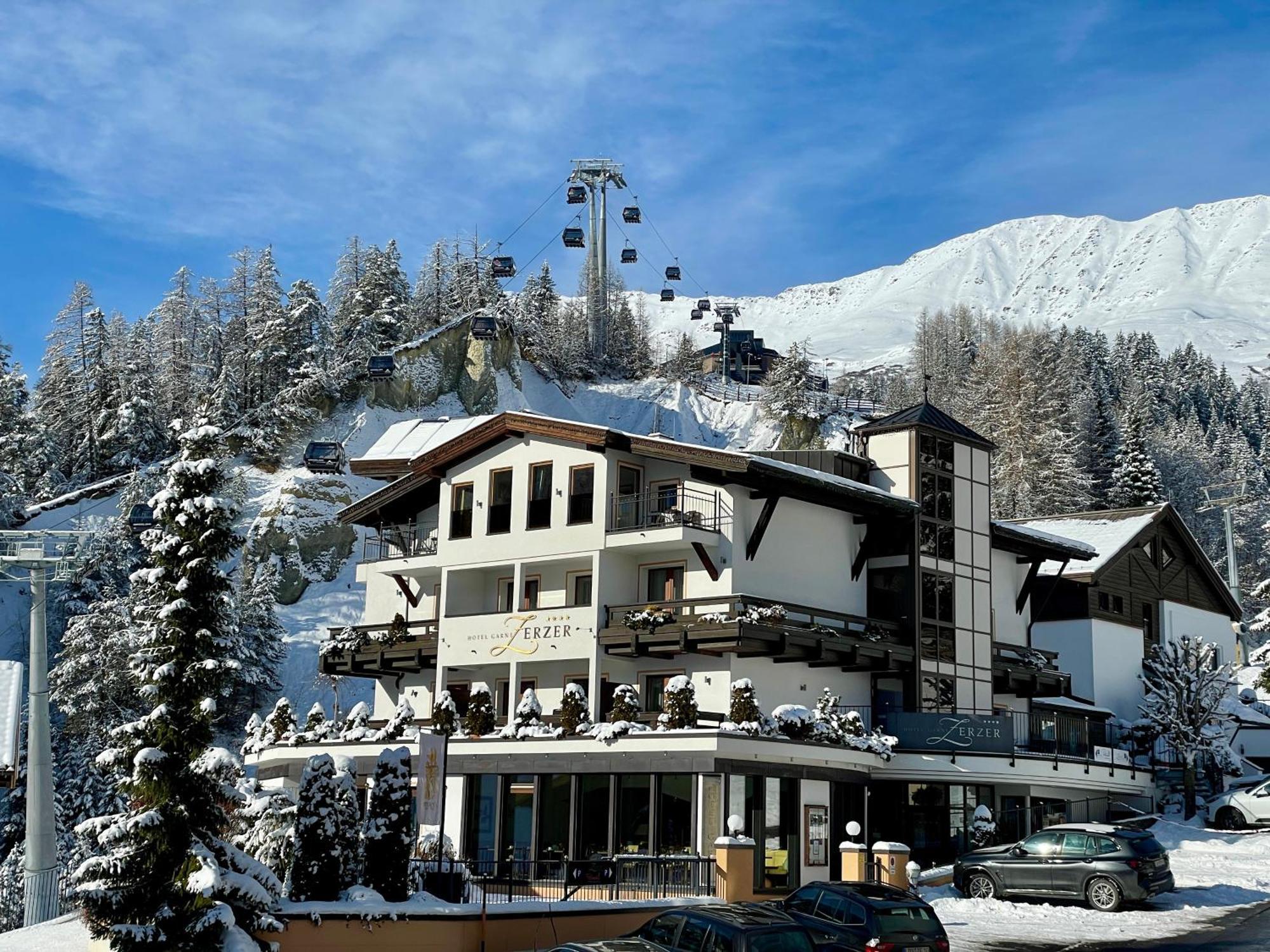 Hotel Garni Zerzer Serfaus Exteriér fotografie